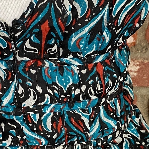 Walter Baker Will Smocked Peplum Top Size Small NWT - Picture 8 of 11